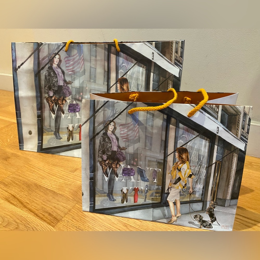 NEW SAKS Fifth Avenue holiday shopping bag set of 2, collectible.